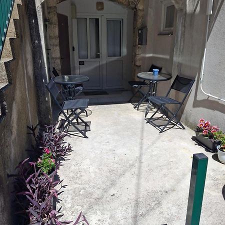 Old Town Apartment Nina 1 Split Eksteriør billede