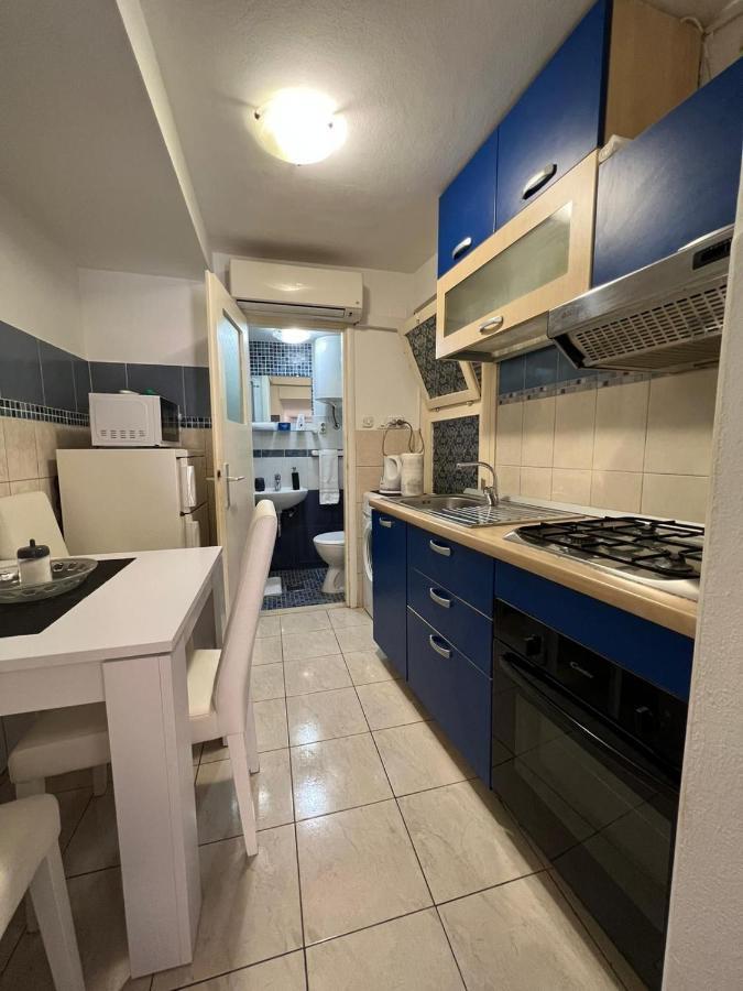 Old Town Apartment Nina 1 Split Eksteriør billede